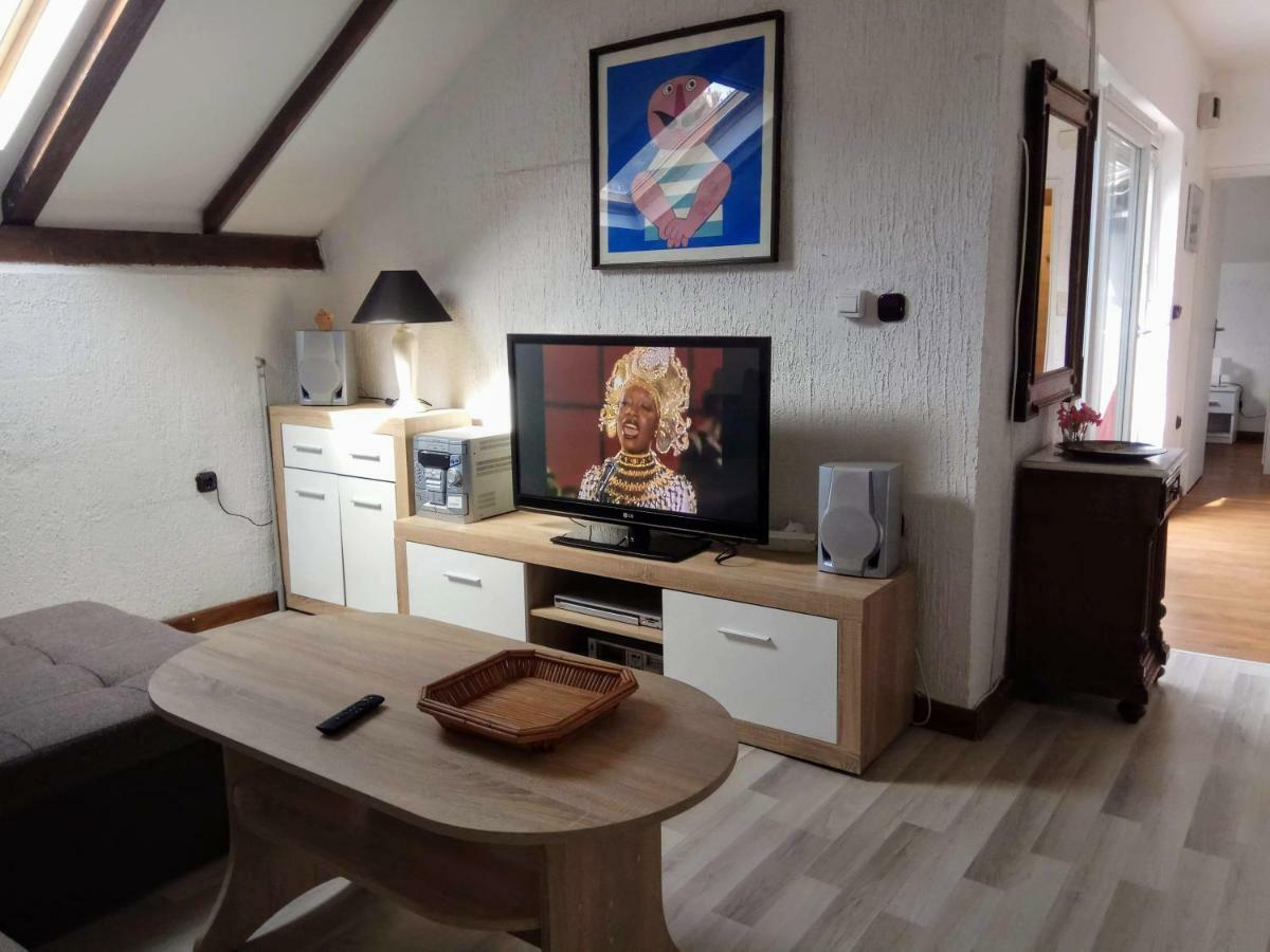 Apartman Slava Tisno Dış mekan fotoğraf