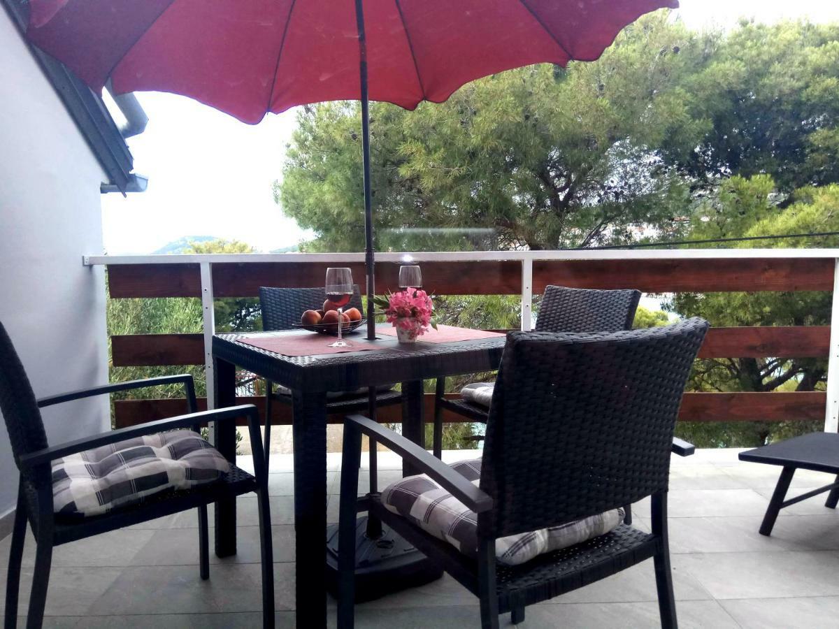 Apartman Slava Tisno Dış mekan fotoğraf